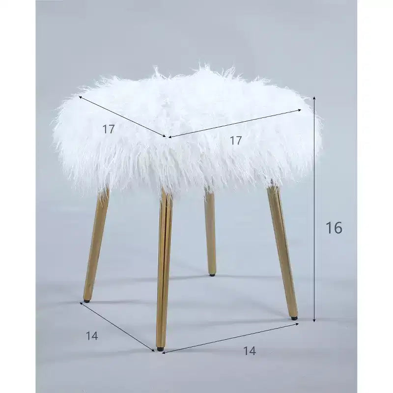 Pouf decorativo in pelliccia sintetica con gambe dorate