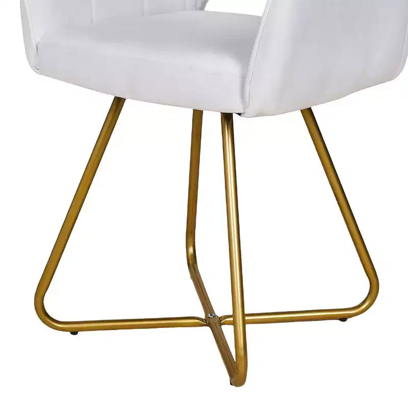 Poltrona accent in velluto Poltrona lounge moderna con base in metallo dorato e schienale imbottito bianca