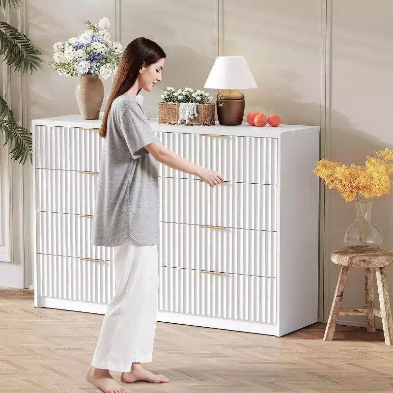 8 / 9 Drawer Fluted Dresser, Large Capacity Wood Storage Organizer with Anti-Tip Design, Retro Bedroom Dresser & Nightstand for Hallway & Entryway