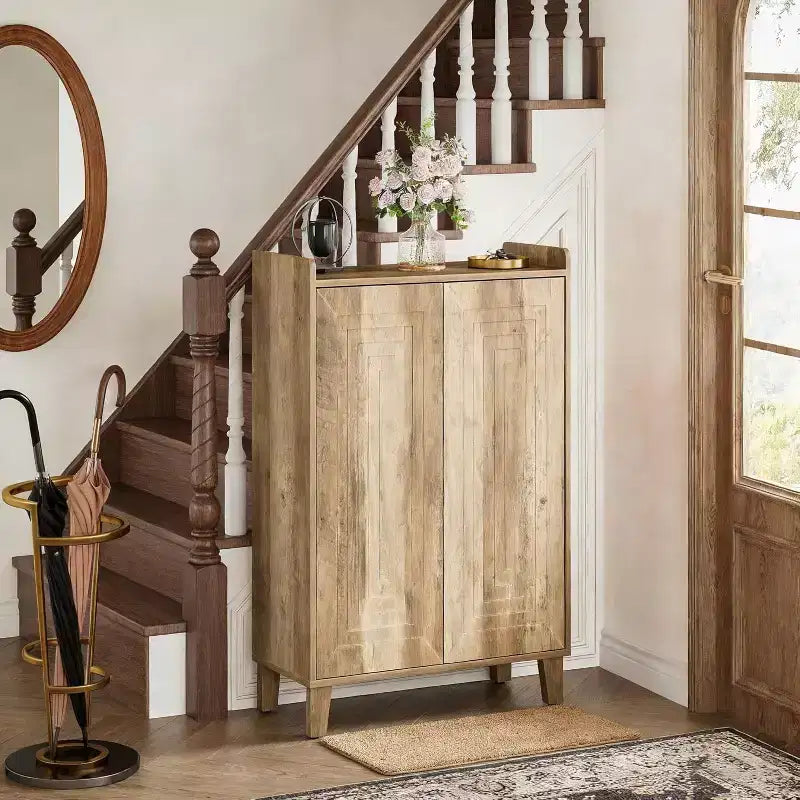 Scarpiera con ante e gambe in legno, scarpiera a 5 livelli in stile rustico con 4 ripiani regolabili per ingresso, foyer, corridoio, marrone rustico
