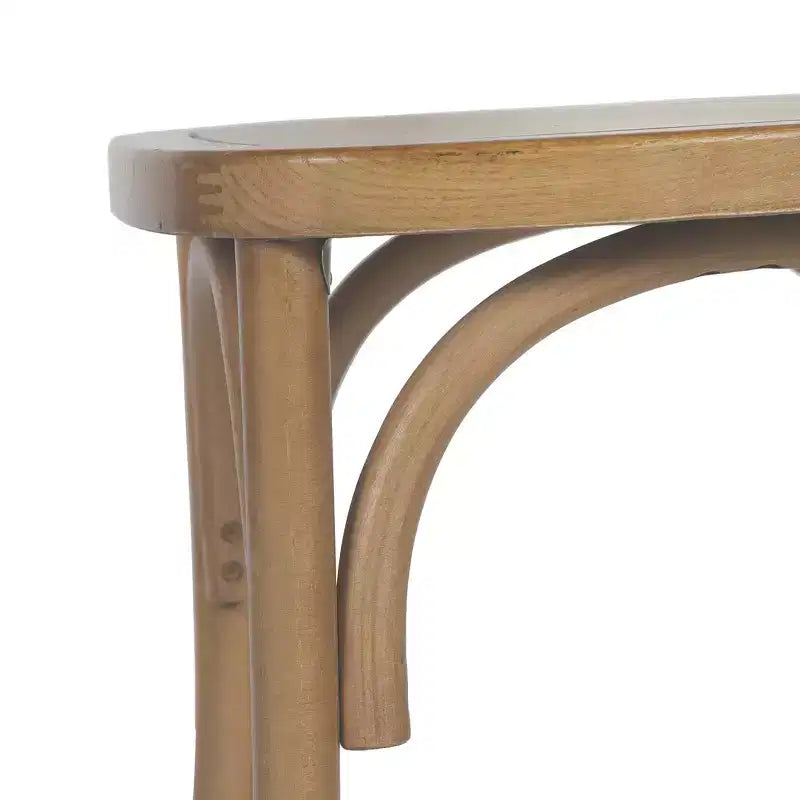 Sedia da pranzo in legno massello con design impilabile, schienale decorato e finitura elegante